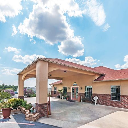 Days Inn By Wyndham Gainesville Ngoại thất bức ảnh